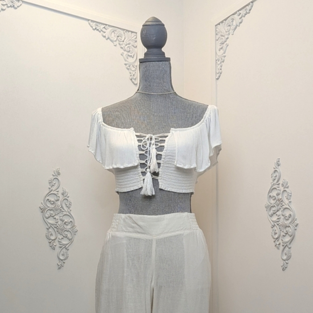 Fashion Nova Crop Frill-Sleeve Front Tie Top